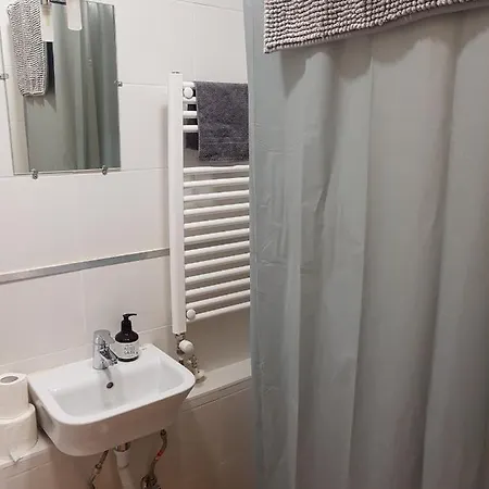 Waves 게스트하우스 3*